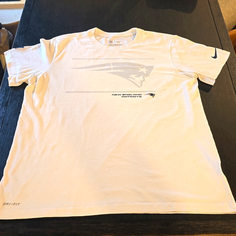 Nike Dri-fit Patriots Tshirt